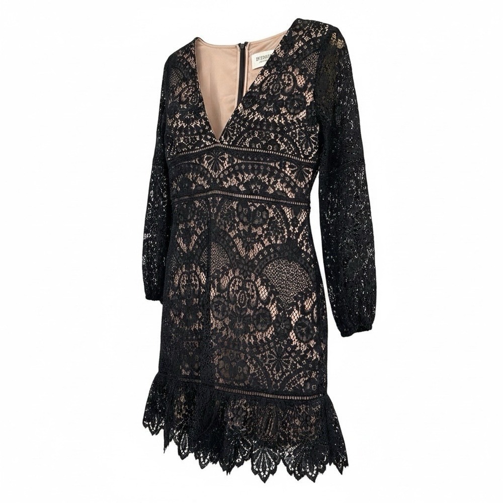 BB Dakota RSVP V-Neck Dress Women’s Size 6 Black Lace Lined NWOT